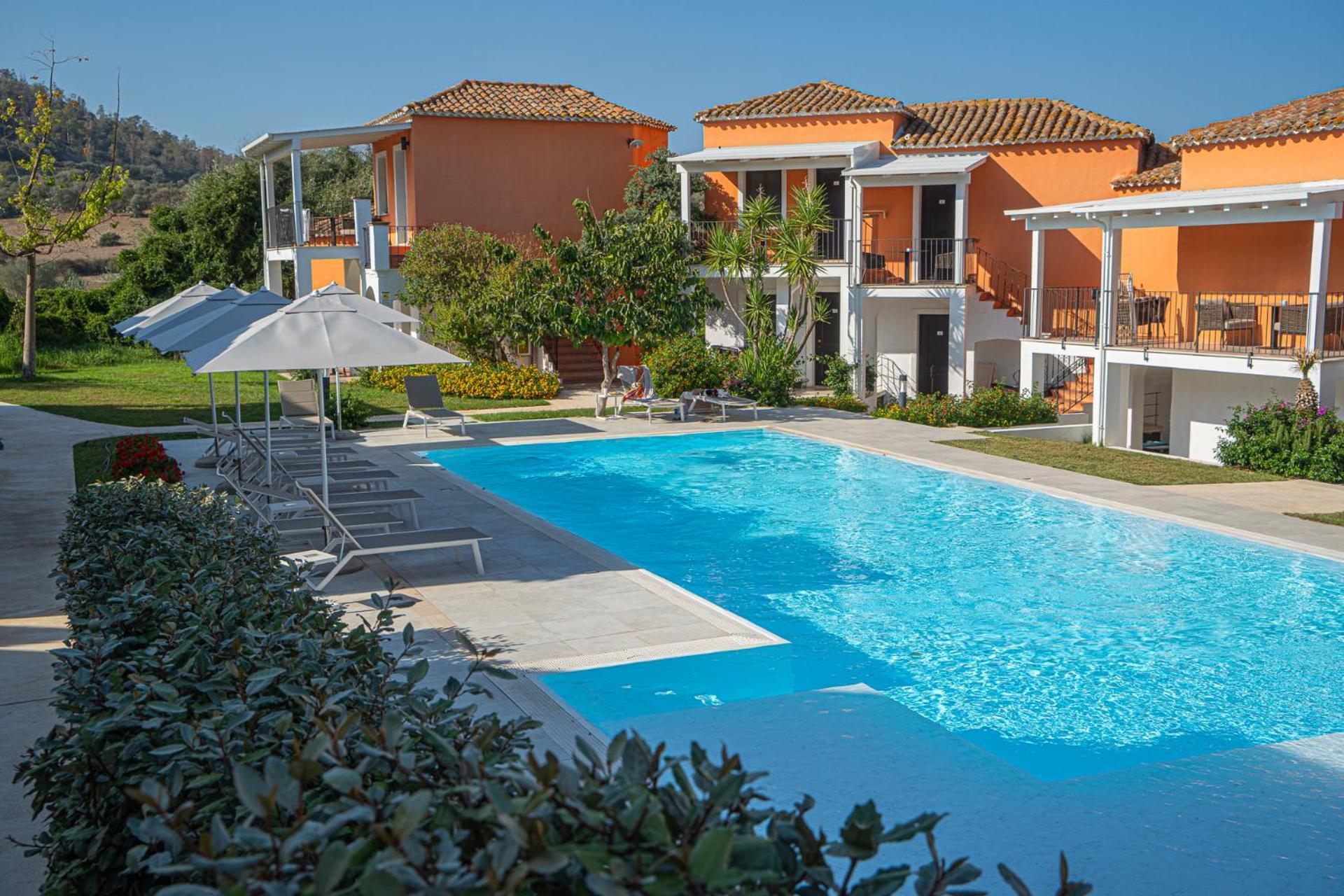 Felix Hotels - Galanias Hotel & Retreat Барі-Сардо Екстер'єр фото